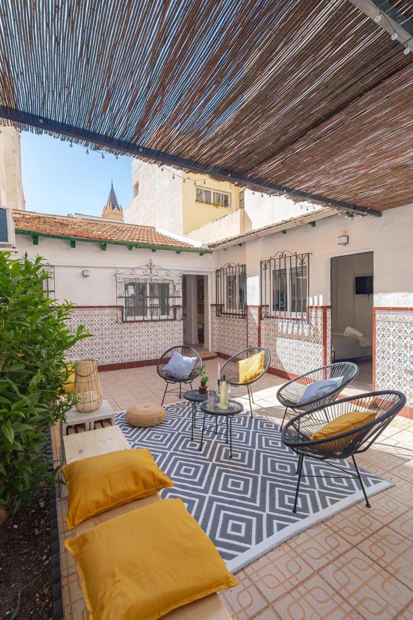 Nordik Rooms Urban - Trinidad "Mariehamn" Malaga Exterior photo
