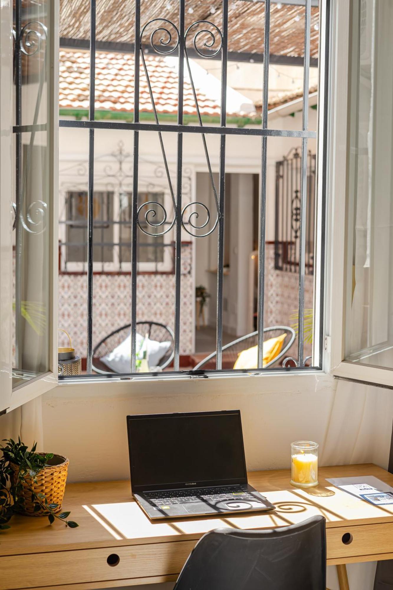 Nordik Rooms Urban - Trinidad "Mariehamn" Malaga Exterior photo