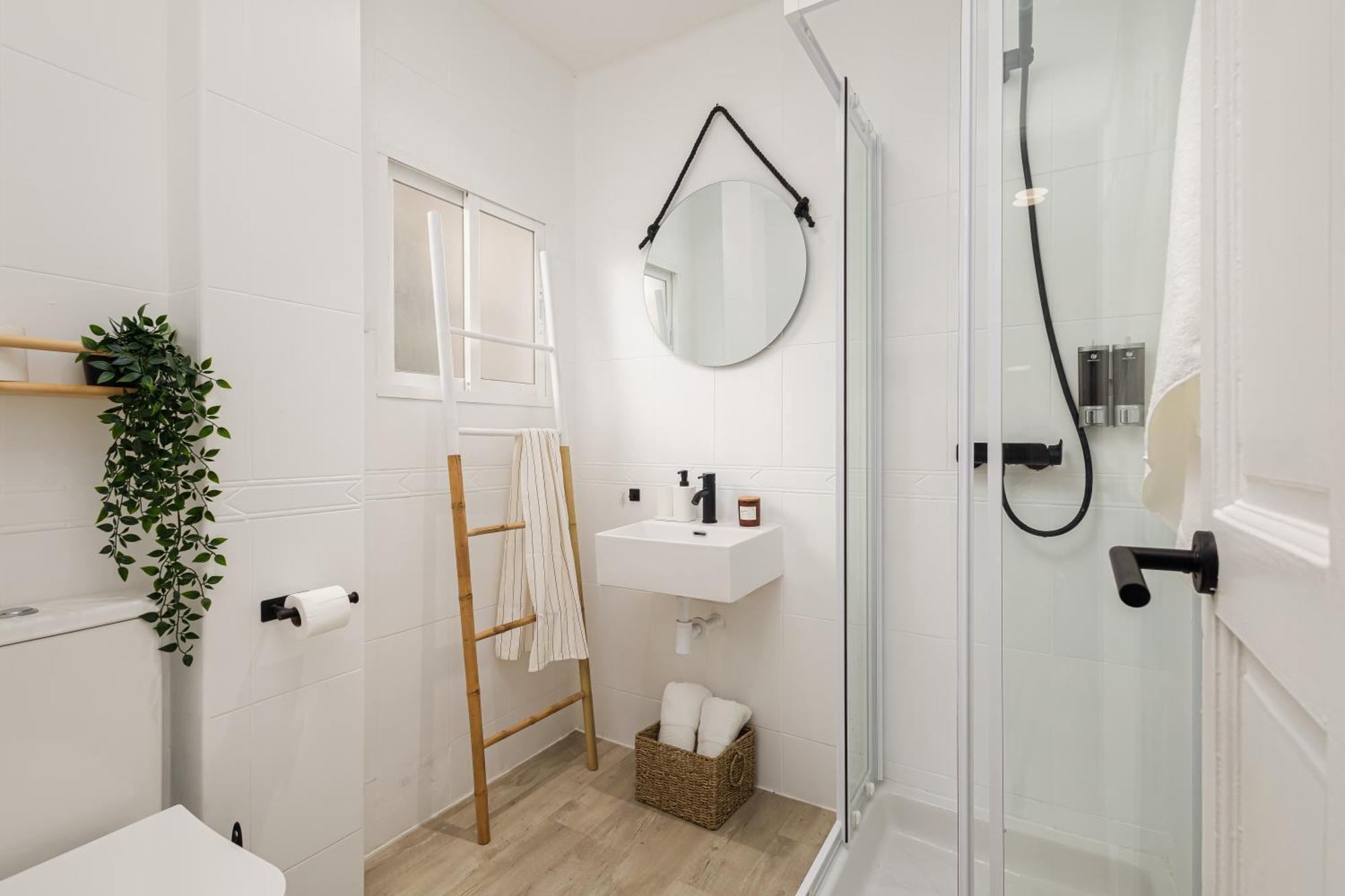 Nordik Rooms Urban - Trinidad "Mariehamn" Malaga Exterior photo